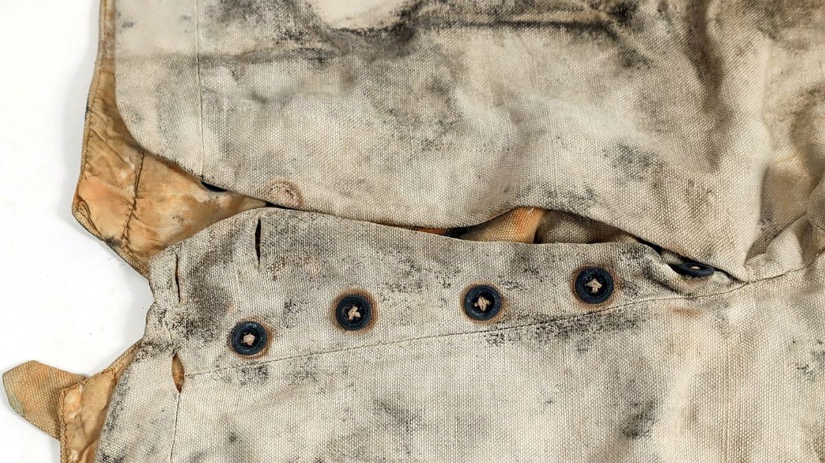 Nejstarší známé džíny se prodaly za 2,6 milionu. Ušili je před více než 160 lety